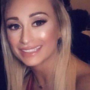 Meet your Posher, Rebekah